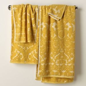 Anthropologie Perpetual Blooms Towels